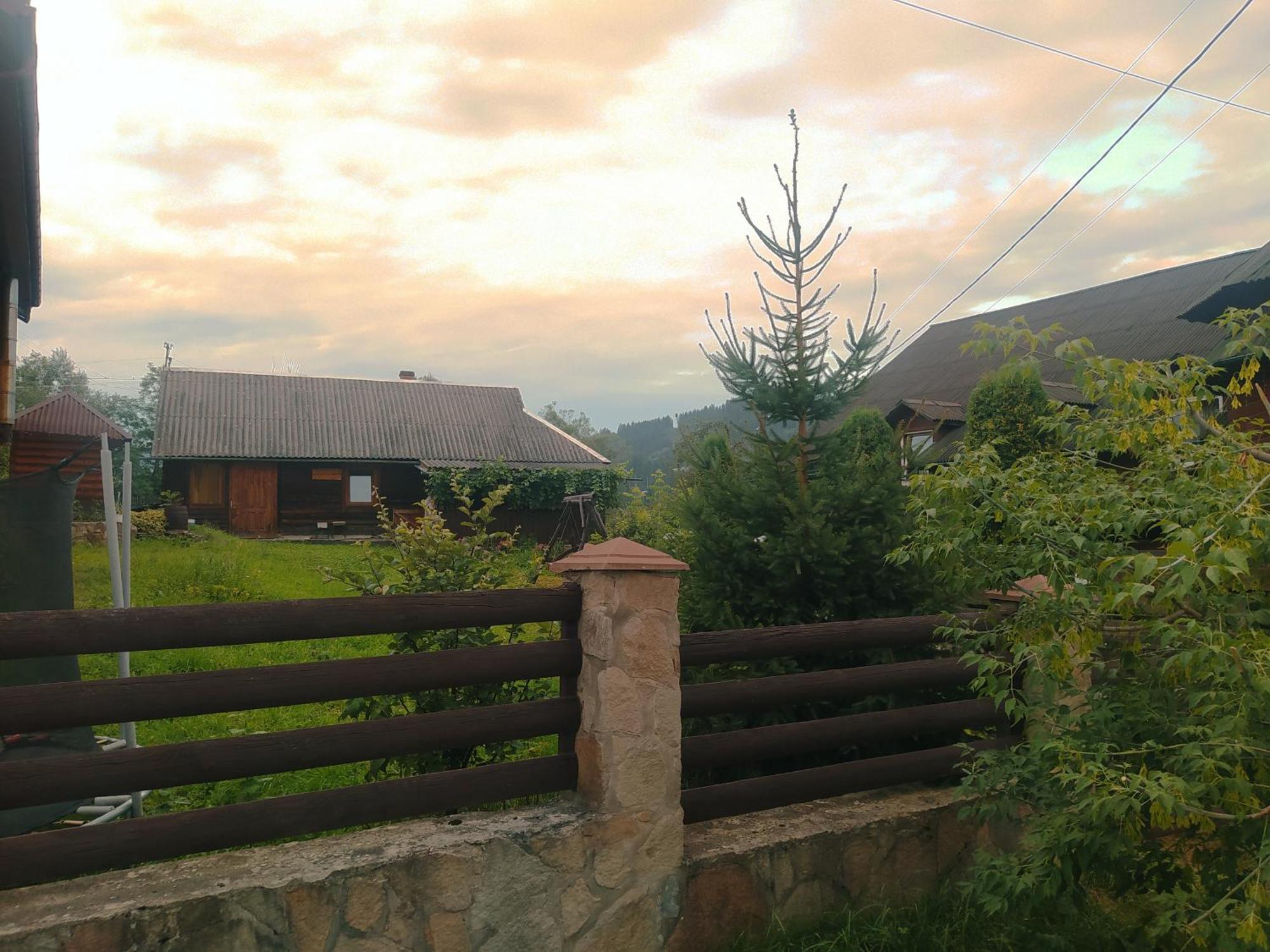 Starovitska Hata - Ethno-Cottage Верховина Экстерьер фото